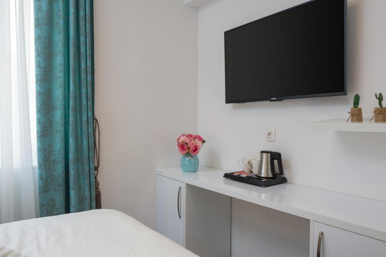 Luxury Studios & Rooms Seven Split Exterior photo